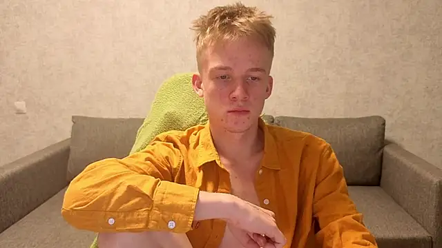 Snapshot of sweetserenity5 chatting on 11.21.25 sweetserenity5 online show from 11.21.25