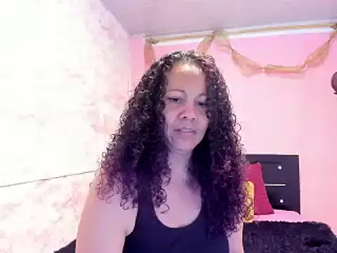 Snapshot of Brunette_sasha chatting on 03.04.25 Brunette sasha online show from 03.04.25