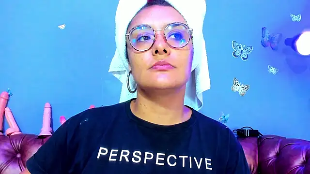 Snapshot of Kaira_mosse chatting on 05.28.26 Kaira mosse online show from 05.28.26
