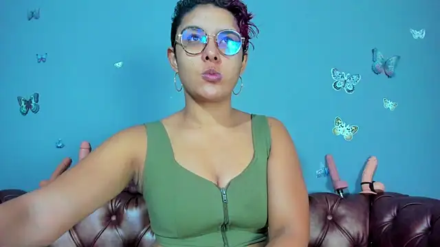Snapshot of Kaira_mosse chatting on 07.12.26 Kaira mosse online show from 07.12.26