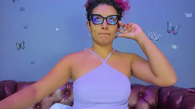 Snapshot of Kaira_mosse chatting on 07.28.26 Kaira mosse online show from 07.28.26