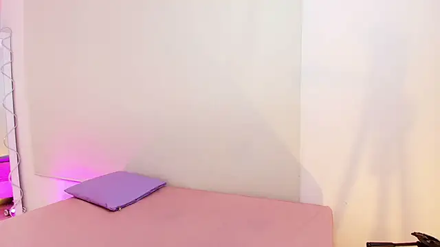 Brendda tay online show from 02.27.25