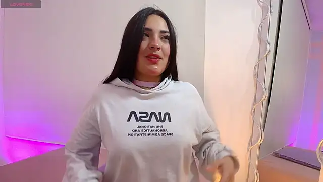 Brendda tay online show from 03.14.25