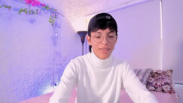 alexandersawyer online show from 02.04.25