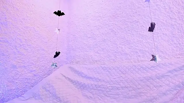 alexandersawyer online show from 10.28.25