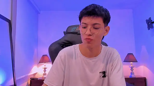 alexandersawyer online show from 12.15.25