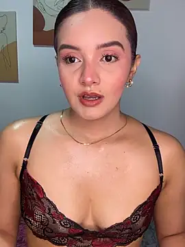 Melanyprada online show from 06.16.26