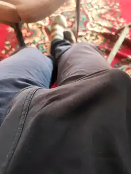 Snapshot of Rdm_b chatting on 09.19.25 Rdm b online show from 09.19.25