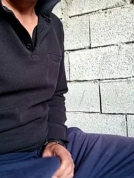 Snapshot of Rdm_b chatting on 10.20.25 Rdm b online show from 10.20.25