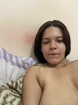 Snapshot of BranquinhaRj177 chatting on 11.24.25 BranquinhaRj177 online show from 11.24.25