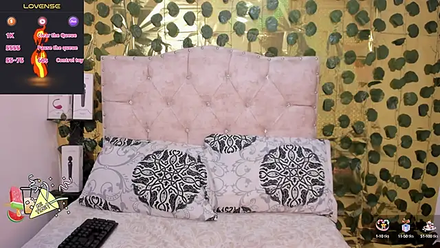 cristalconnorr online show from 01.23.25