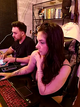 CoelhinhaGostosa online show from 11.22.25