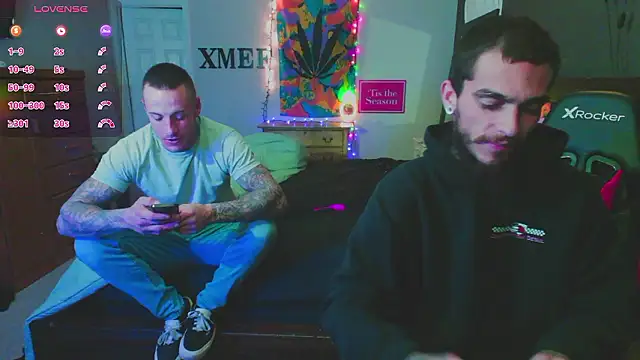 Snapshot of XMeF10 chatting on 12.07.24 XMeF10 online show from 12.07.24