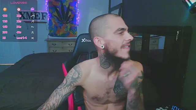 Snapshot of XMeF10 chatting on 12.20.24 XMeF10 online show from 12.20.24