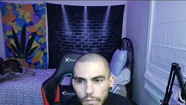 Snapshot of XMeF10 chatting on 01.15.25 XMeF10 online show from 01.15.25