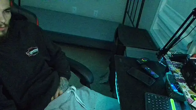 XMeF10 online show from 02.15.25