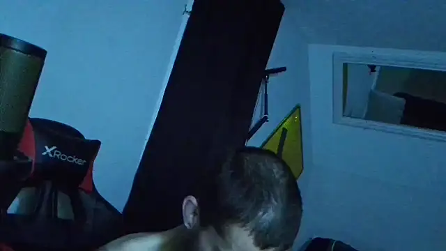 Snapshot of XMeF10 chatting on 02.22.25 XMeF10 online show from 02.22.25