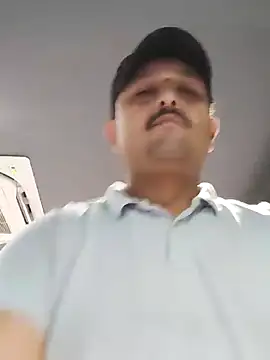 Snapshot of Akhil3290 chatting on 01.22.25 Akhil3290 online show from 01.22.25