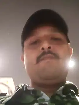 Snapshot of Akhil3290 chatting on 02.14.25 Akhil3290 online show from 02.14.25