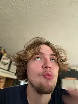 MrFantasyLover online show from 07.03.26