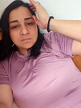 paulinaDiaz1 online show from 02.18.26