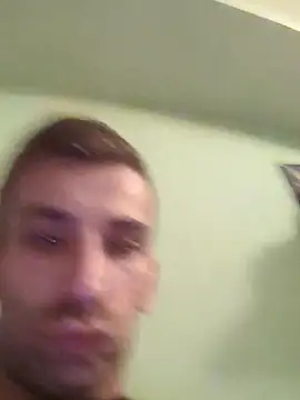 Snapshot of Davlupweed93 chatting on 10.19.25 Davlupweed93 online show from 10.19.25