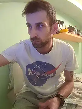 Snapshot of Davlupweed93 chatting on 10.25.25 Davlupweed93 online show from 10.25.25