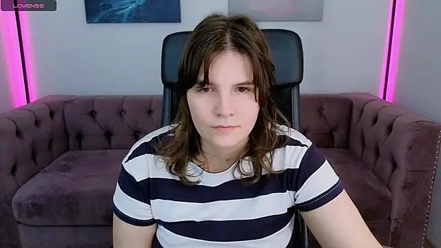 Ruyjin Choi online show from 09.15.25