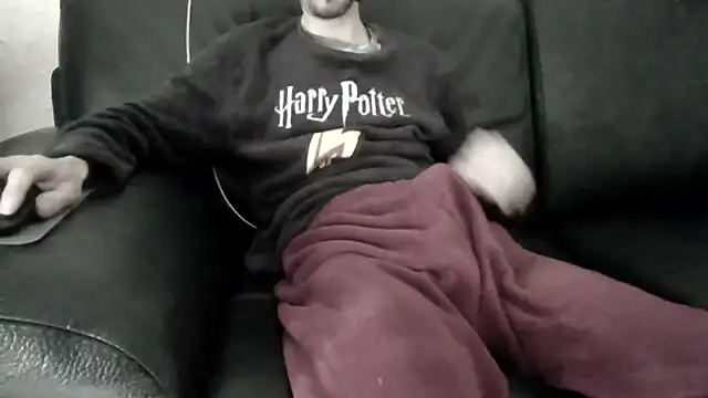 Snapshot of passif520 chatting on 11.04.25 passif520 online show from 11.04.25