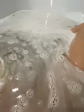 anyAna21 online show from 12.14.24