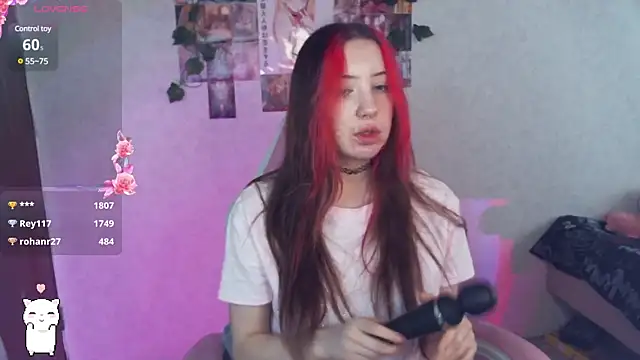 Snapshot of SweetieMollyy chatting on 03.06.25 SweetieMollyy online show from 03.06.25