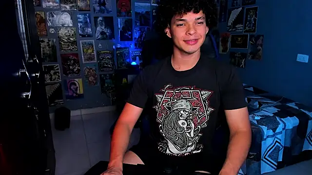 Snapshot of soy_ian_ chatting on 03.06.25 soy ian online show from 03.06.25