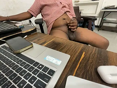 real meet girl finding in online show from 10.17.25