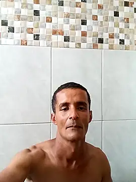 morenogato100 online show from 10.12.25