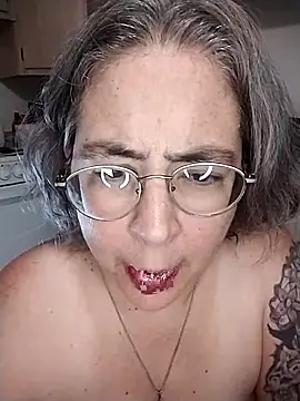 GraceHenderson online show from 03.03.25