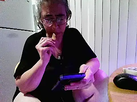 GraceHenderson online show from 03.14.25