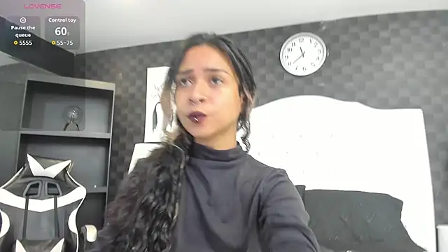 Snapshot of rave_connor chatting on 09.15.25 rave connor online show from 09.15.25