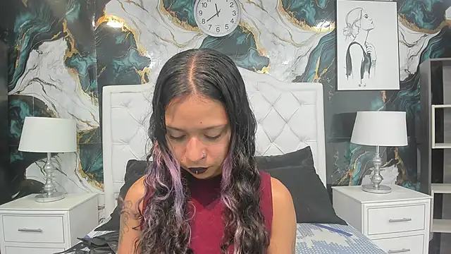 Snapshot of rave_connor chatting on 11.21.25 rave connor online show from 11.21.25