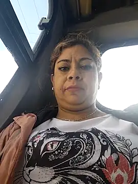 Laura-Hernandez online show from 07.22.26