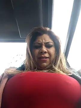 Laura-Hernandez online show from 07.24.26