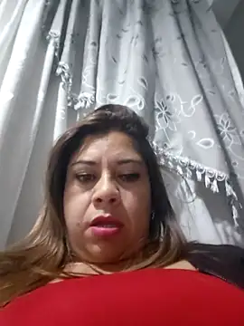 Laura-Hernandez online show from 07.25.26