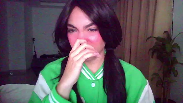 Kiri Cutee online show from 11.24.25