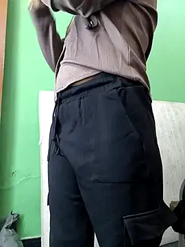 Snapshot of Ananya_34 chatting on 10.10.25 Ananya 34 online show from 10.10.25