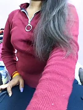 Snapshot of Ananya_34 chatting on 11.23.25 Ananya 34 online show from 11.23.25
