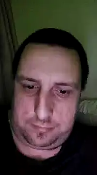 Snapshot of HE-M123 chatting on 12.10.24 HE-M123 online show from 12.10.24