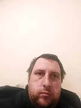 Snapshot of HE-M123 chatting on 01.26.25 HE-M123 online show from 01.26.25