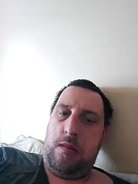 Snapshot of HE-M123 chatting on 03.06.25 HE-M123 online show from 03.06.25