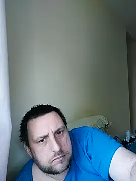 Snapshot of HE-M123 chatting on 03.16.25 HE-M123 online show from 03.16.25