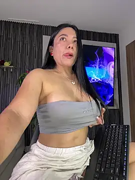 Abril10  online show from 05.24.26