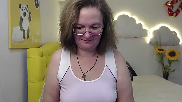 HolyMilfa online show from 02.07.25